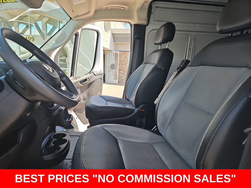 Used 2025 RAM ProMaster 2500 w/ Convenience Group FWD image 14