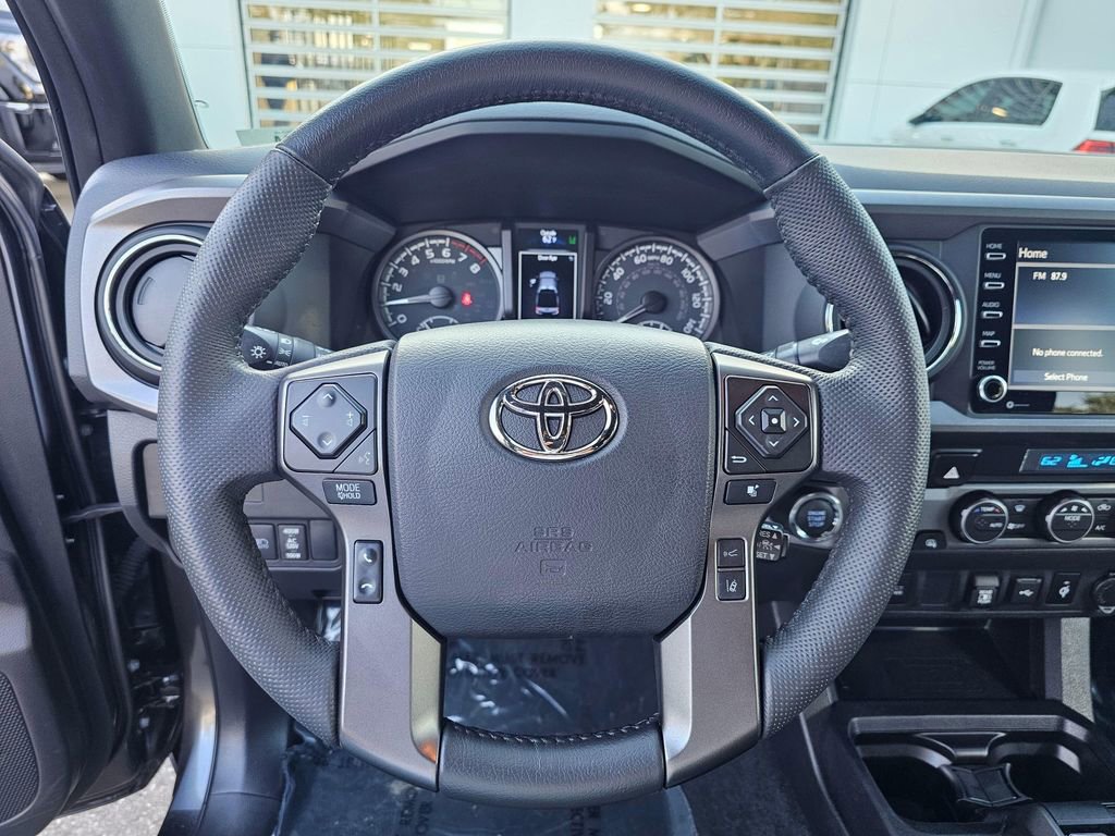 Used 2023 Toyota Tacoma TRD Off-Road w/ Black Out Package (TMS) AWD/4WD image 25