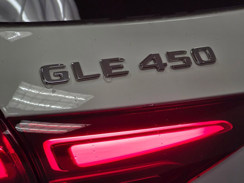 New 2026 Mercedes-Benz GLE 450 4MATIC image 23