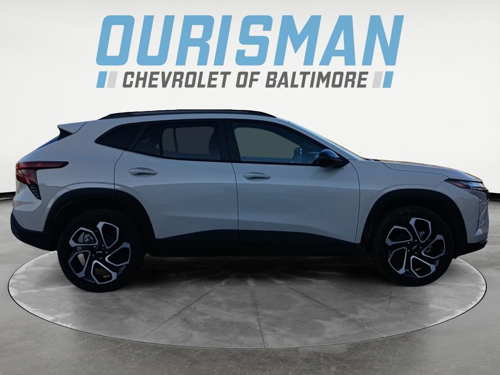 New 2026 Chevrolet Trax RS w/ Sunroof Package image 7