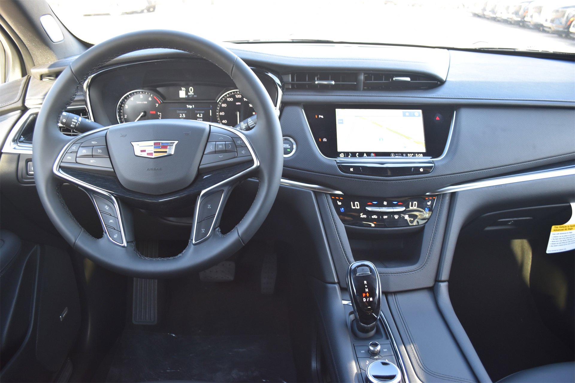 New 2025 Cadillac XT5 Premium Luxury image 8