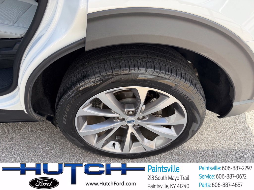 Used 2025 Ford Explorer Platinum w/ Ultimate Package AWD/4WD image 19