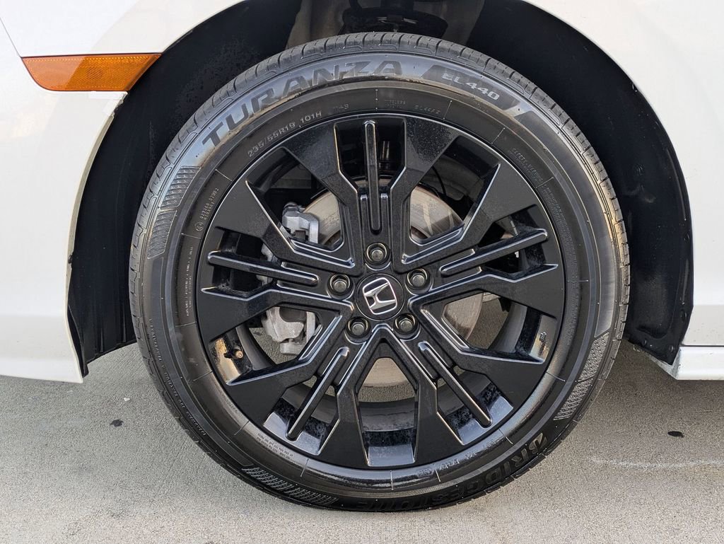 Used 2025 Honda Odyssey Sport-L image 31