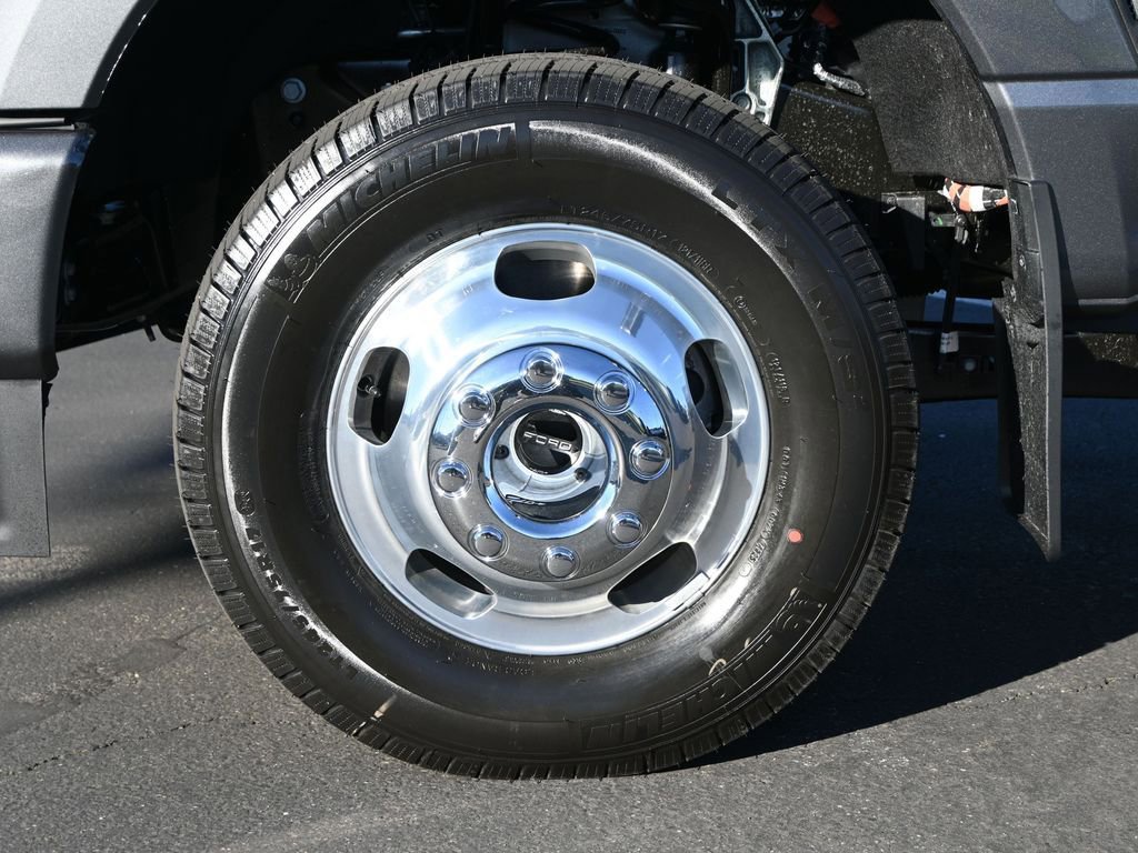 New 2026 Ford F350 Platinum w/ Platinum Plus Package image 11