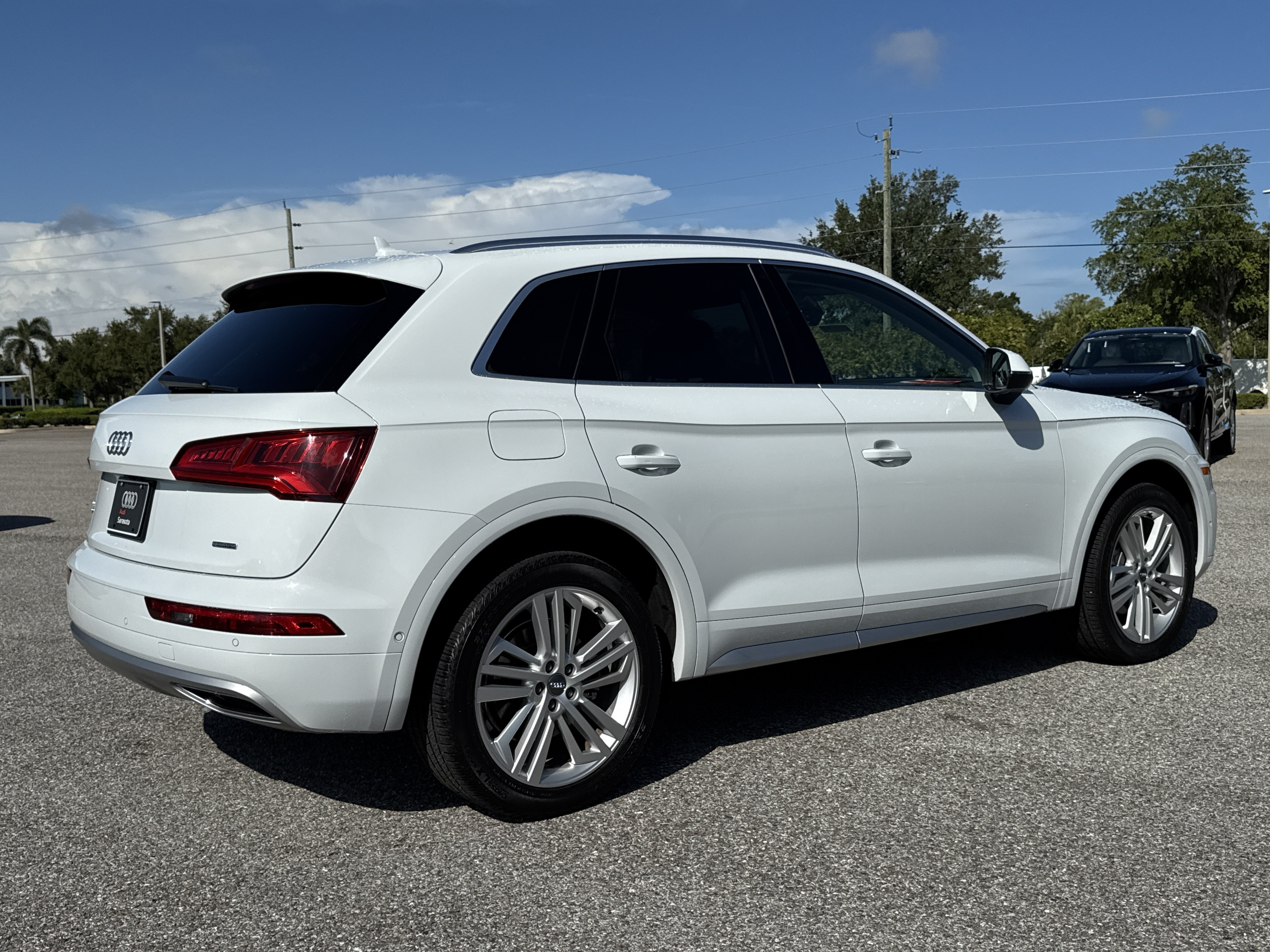 Used 2019 Audi Q5 Prestige w/ Prestige Package AWD/4WD image 4