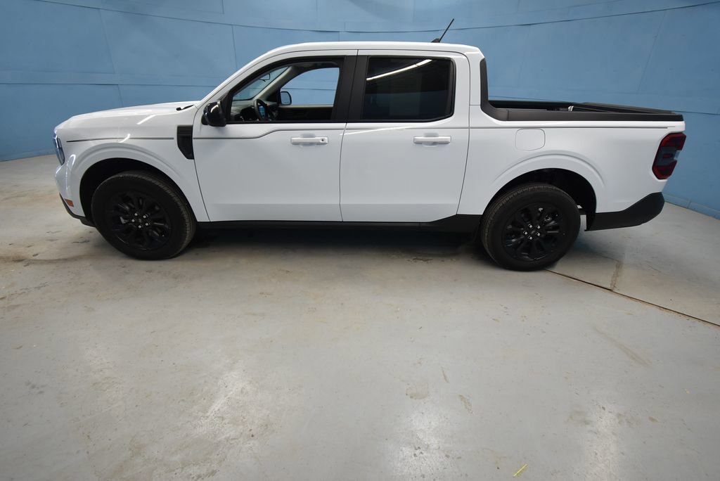 Used 2024 Ford Maverick Lariat w/ Black Appearance Package AWD/4WD image 31