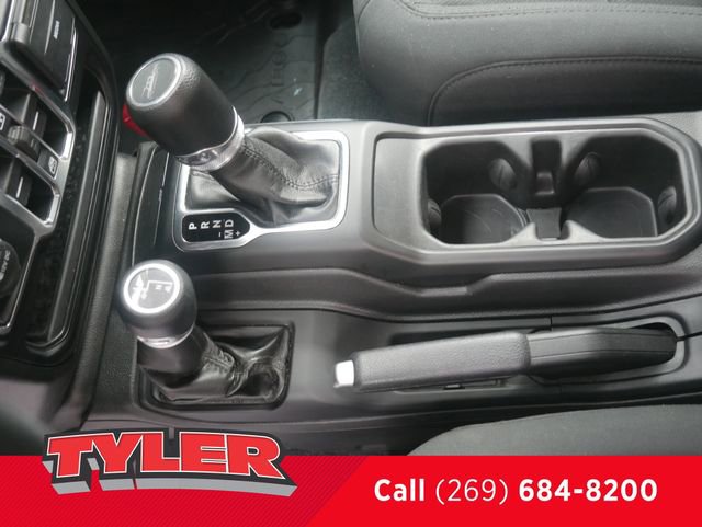 Certified 2022 Jeep Gladiator Willys image 41