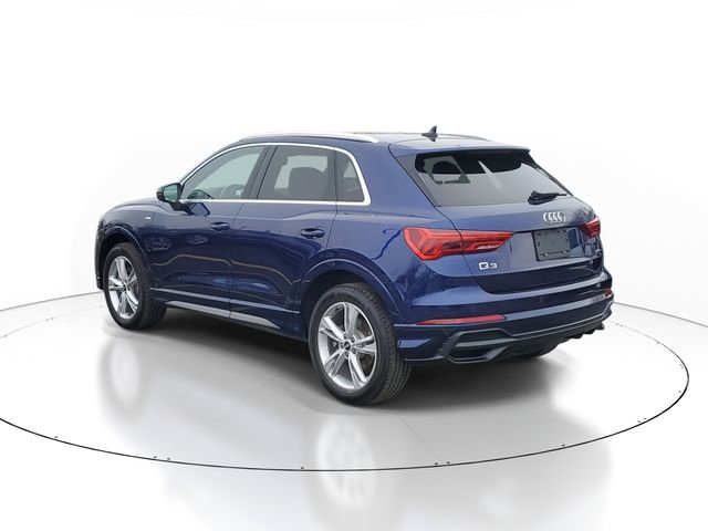 Used 2022 Audi Q3 2.0T Premium Plus w/ Premium Plus Package image 4