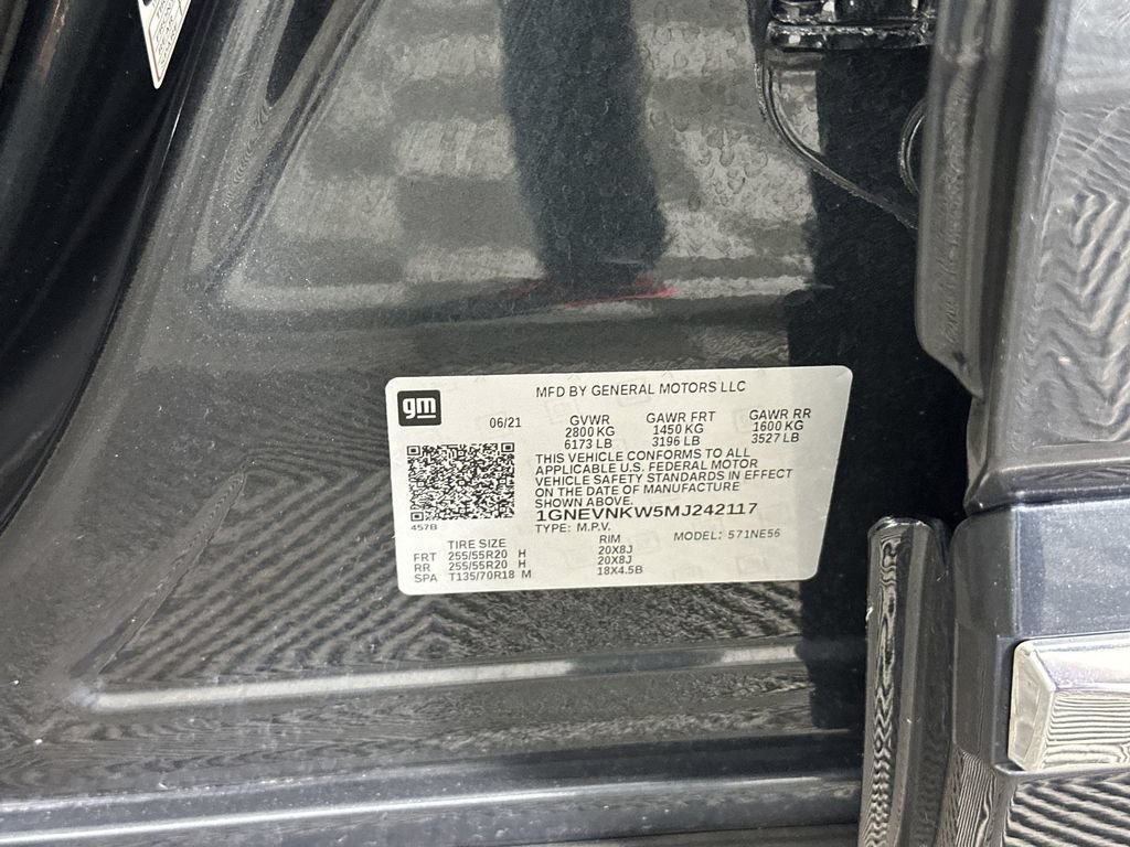 Used 2021 Chevrolet Traverse High Country AWD/4WD image 36