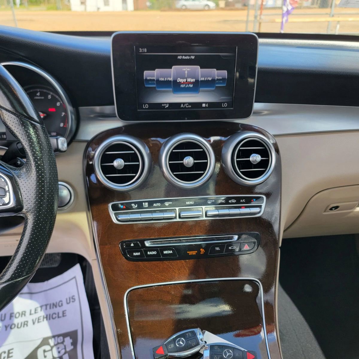 Used 2017 Mercedes-Benz GLC 300 image 15