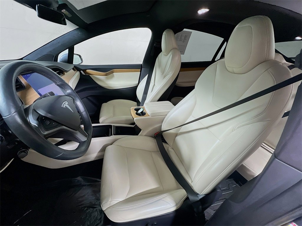Used 2020 Tesla Model X Long Range image 20