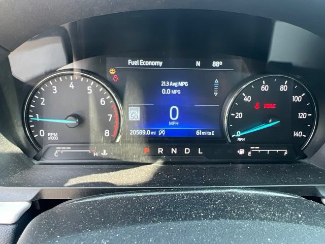 Used 2024 Ford Explorer XLT AWD/4WD image 25