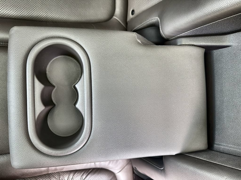 Used 2020 Hyundai Santa Fe Limited AWD/4WD image 32
