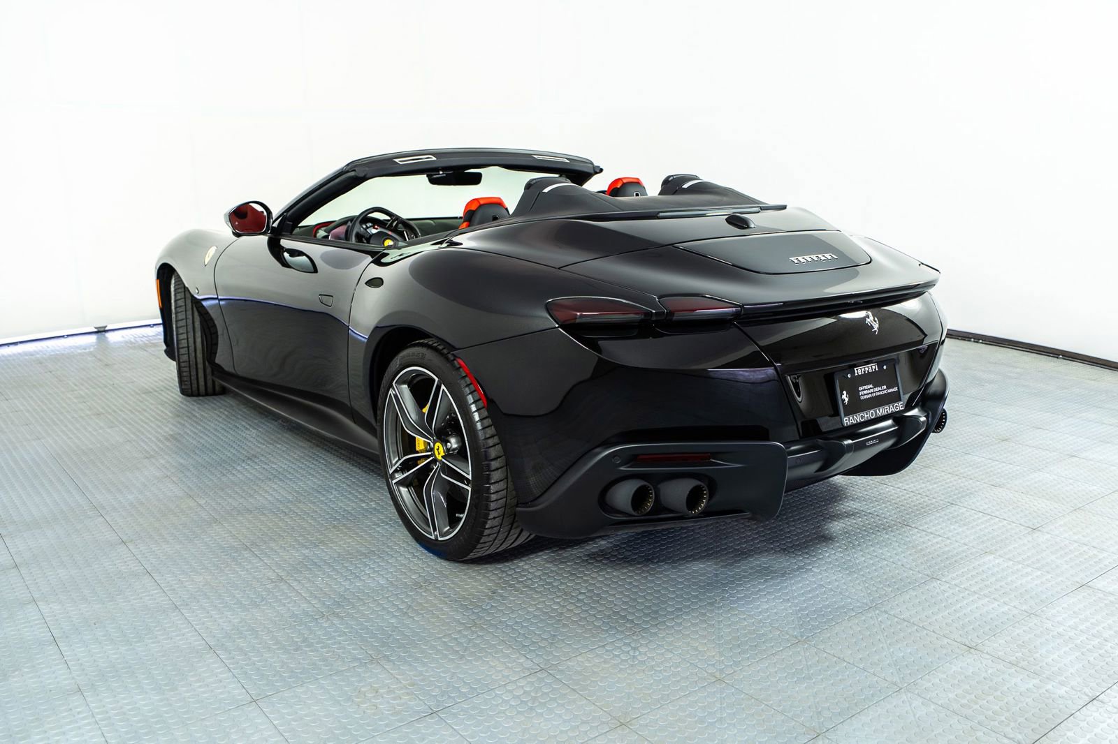 Certified 2025 Ferrari Roma Spider RWD image 2