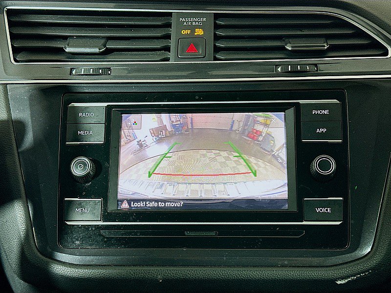 Used 2020 Volkswagen Tiguan S FWD image 15