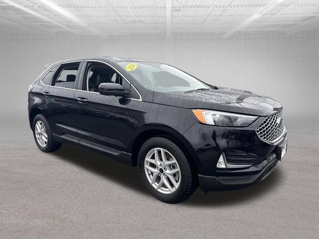 Used 2024 Ford Edge SEL w/ Convenience Package AWD/4WD image 4