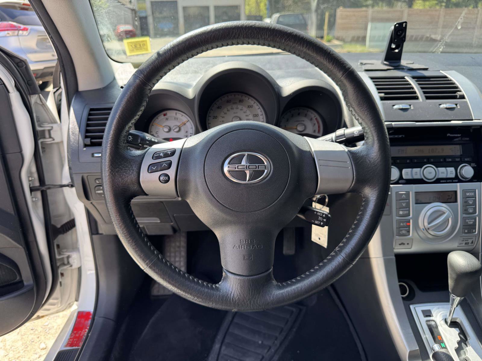 Used 2010 Scion tC FWD image 11