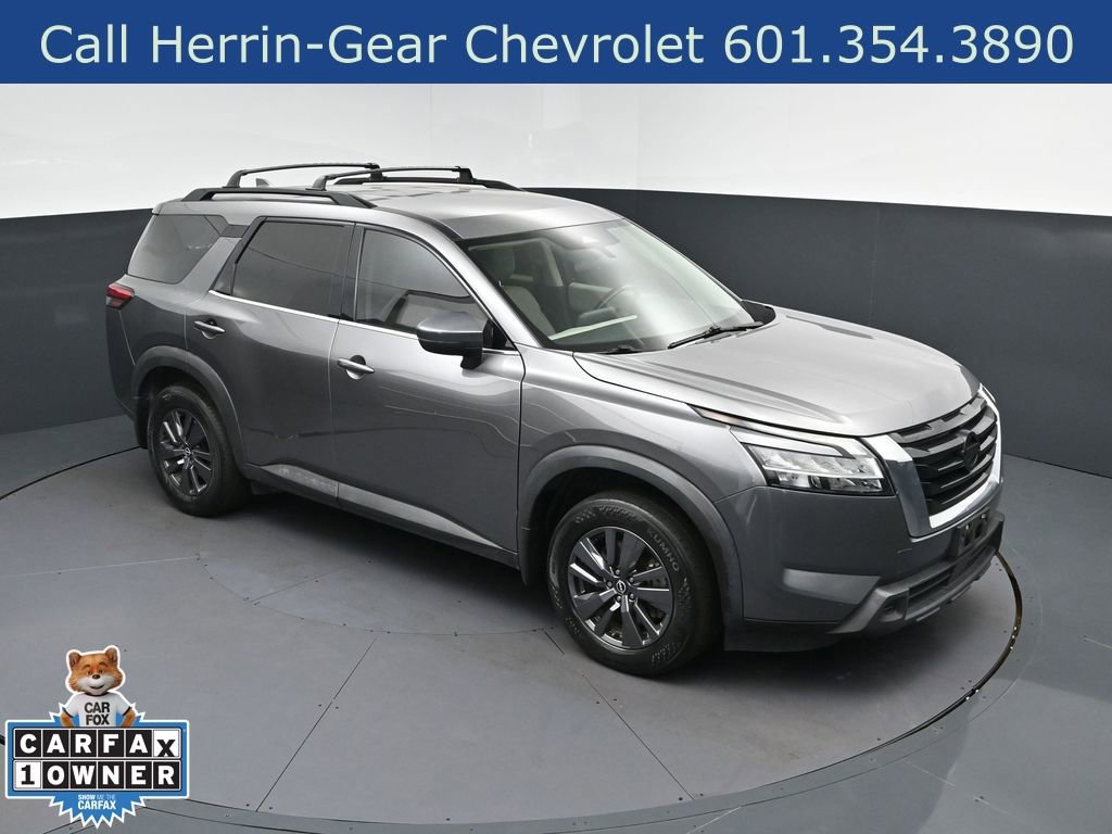 Used 2022 Nissan Pathfinder SV image 38