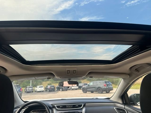 Used 2019 Nissan Murano SV AWD/4WD image 31