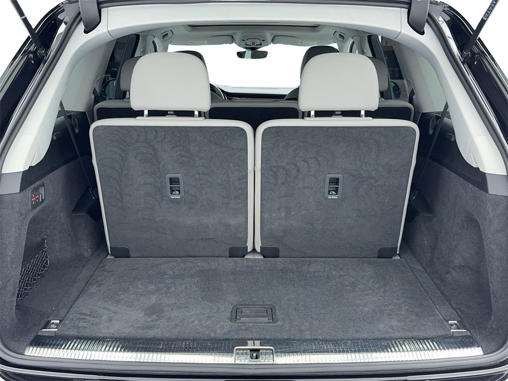 Used 2022 Audi Q7 3.0T Premium image 13