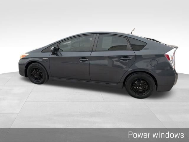 Used 2013 Toyota Prius Two image 10