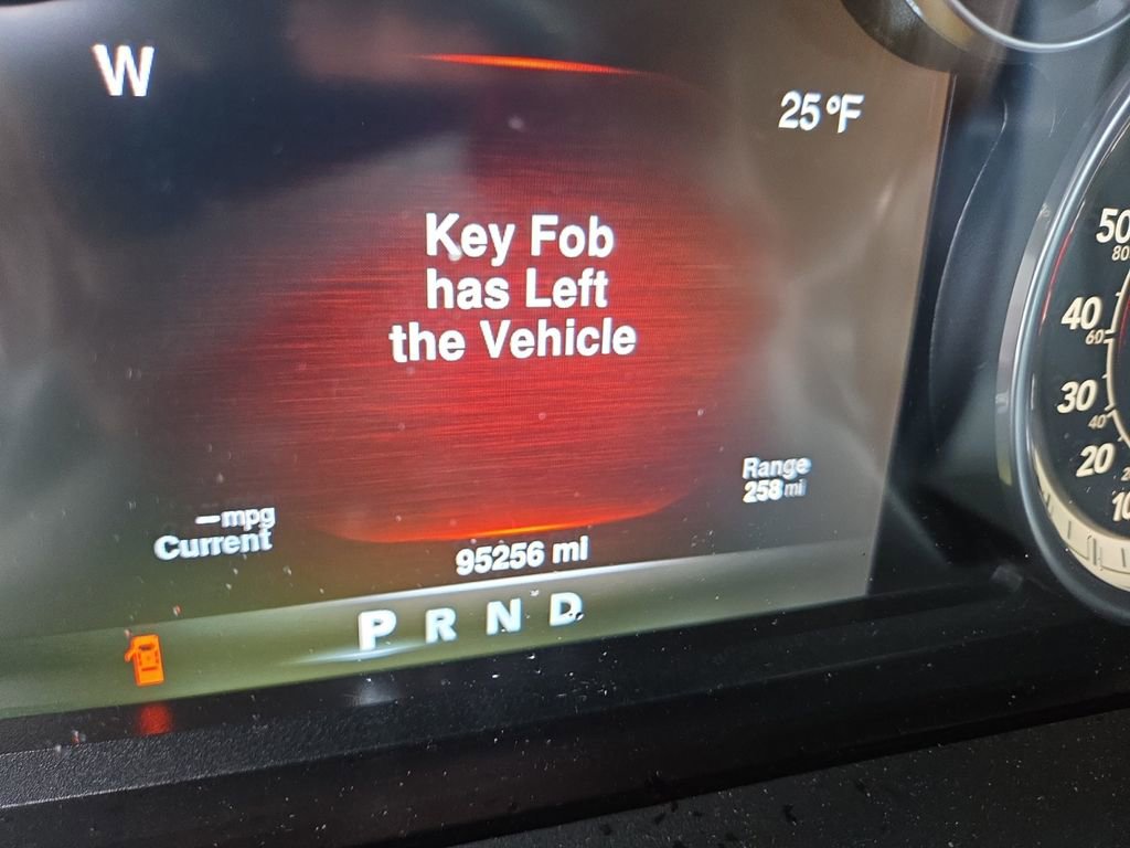 Used 2016 RAM 3500 Laramie image 13