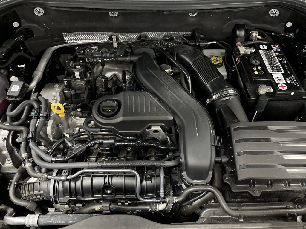 Used 2022 Volkswagen Taos S w/ IQ Drive S Package image 32