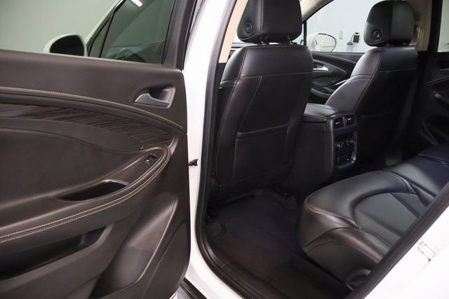 Used 2017 Buick Envision Essence AWD/4WD image 32