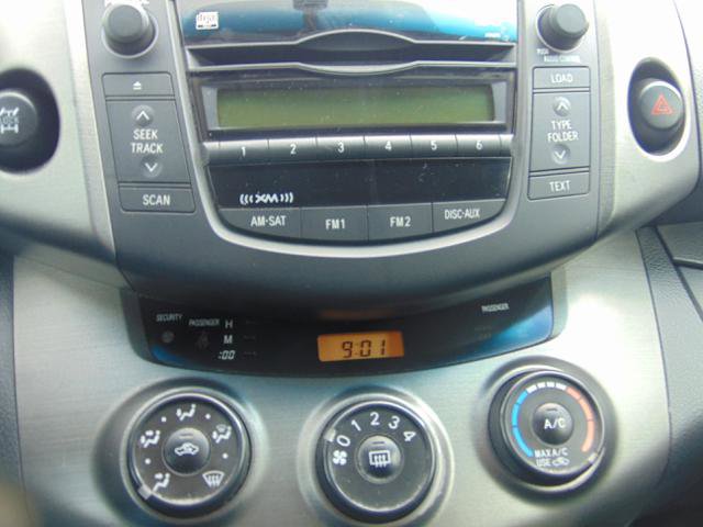 Used 2010 Toyota RAV4 Sport image 5