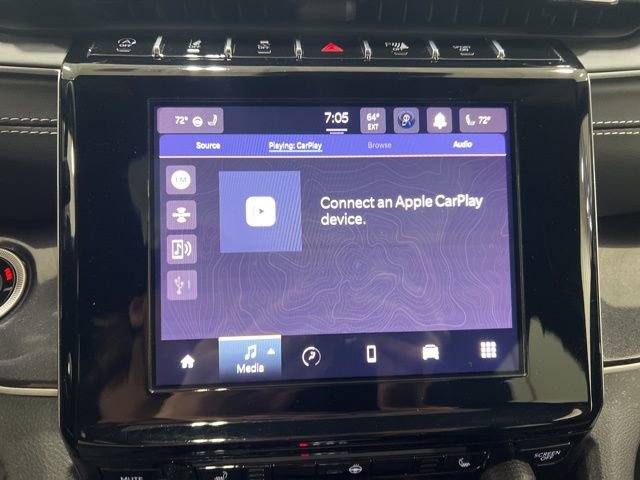 Used 2022 Jeep Grand Cherokee Altitude AWD/4WD image 9