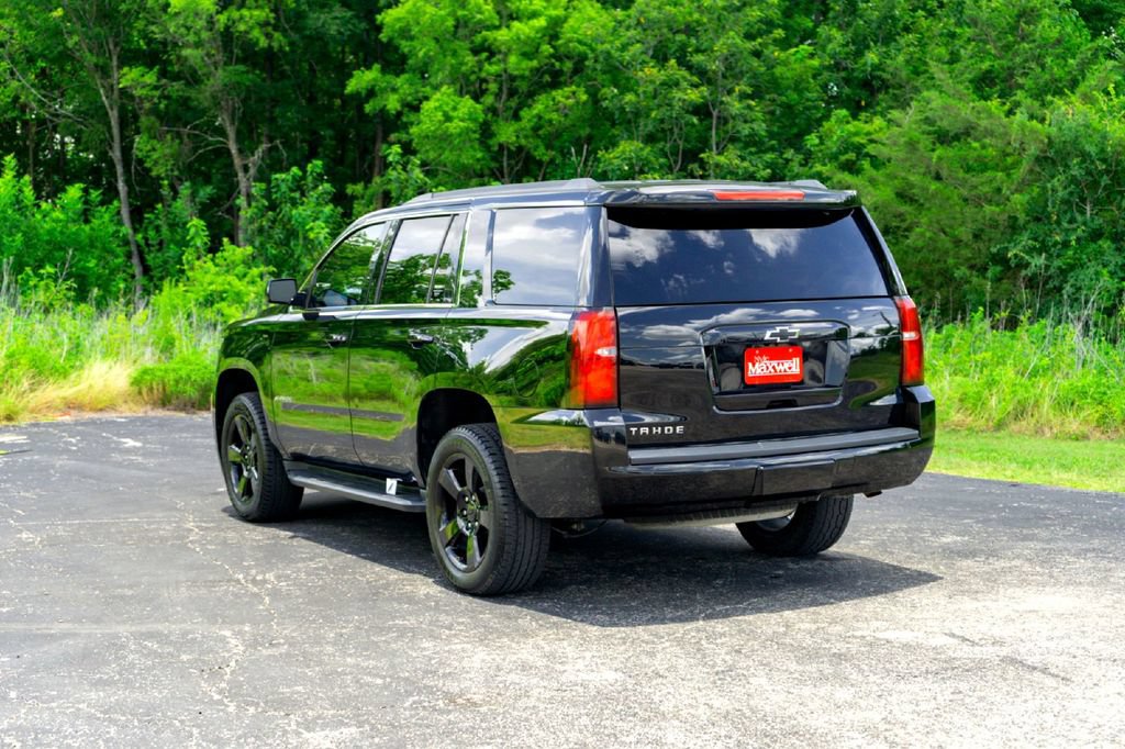 Used 2018 Chevrolet Tahoe LT w/ Luxury Package RWD image 9