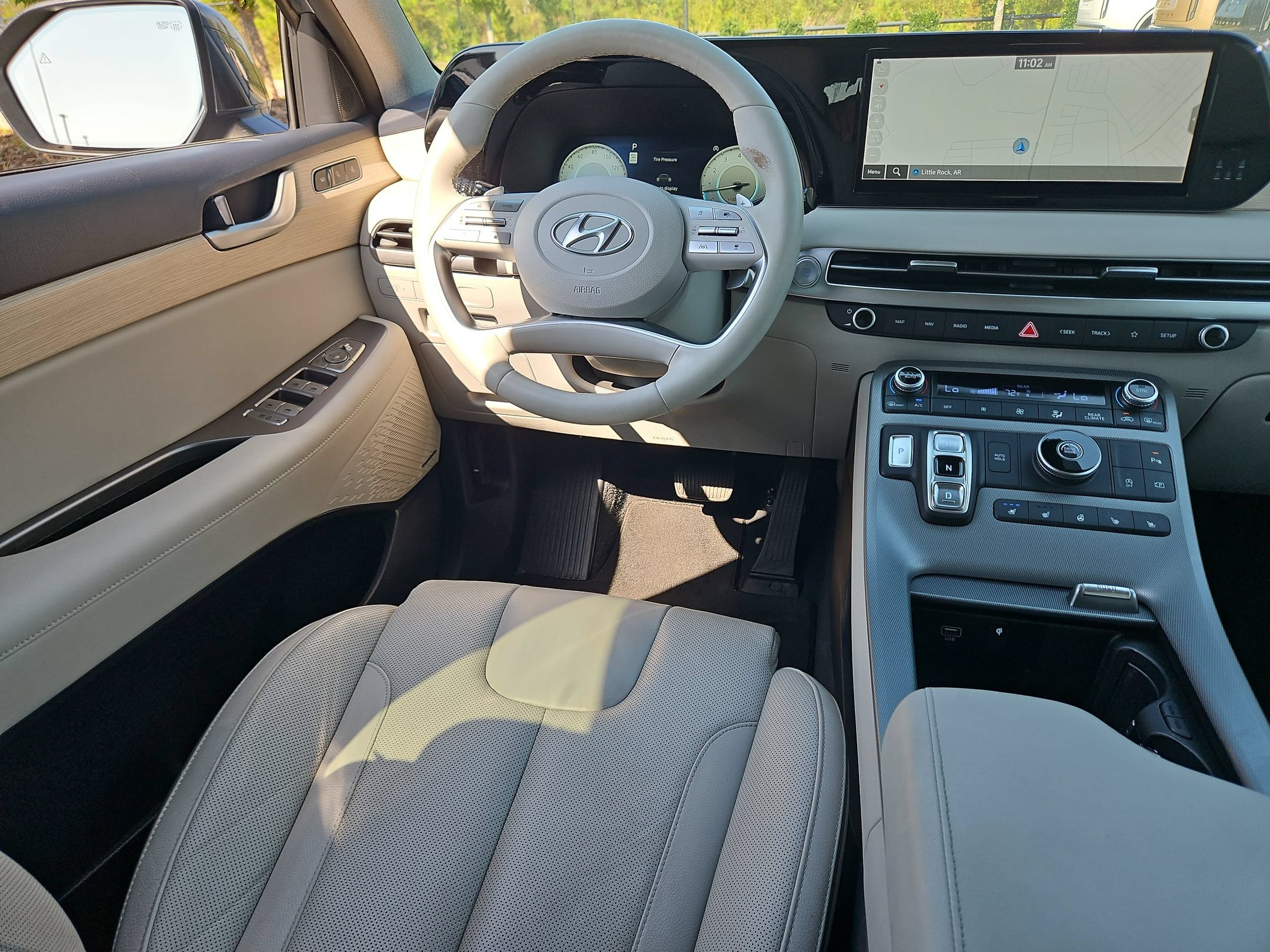 Used 2023 Hyundai Palisade Limited FWD image 9