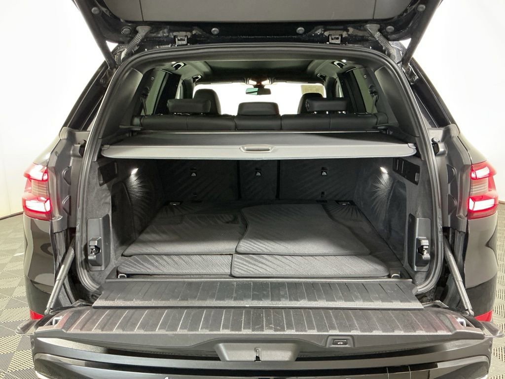Certified 2022 BMW X5 xDrive40i w/ Premium Package AWD/4WD image 11