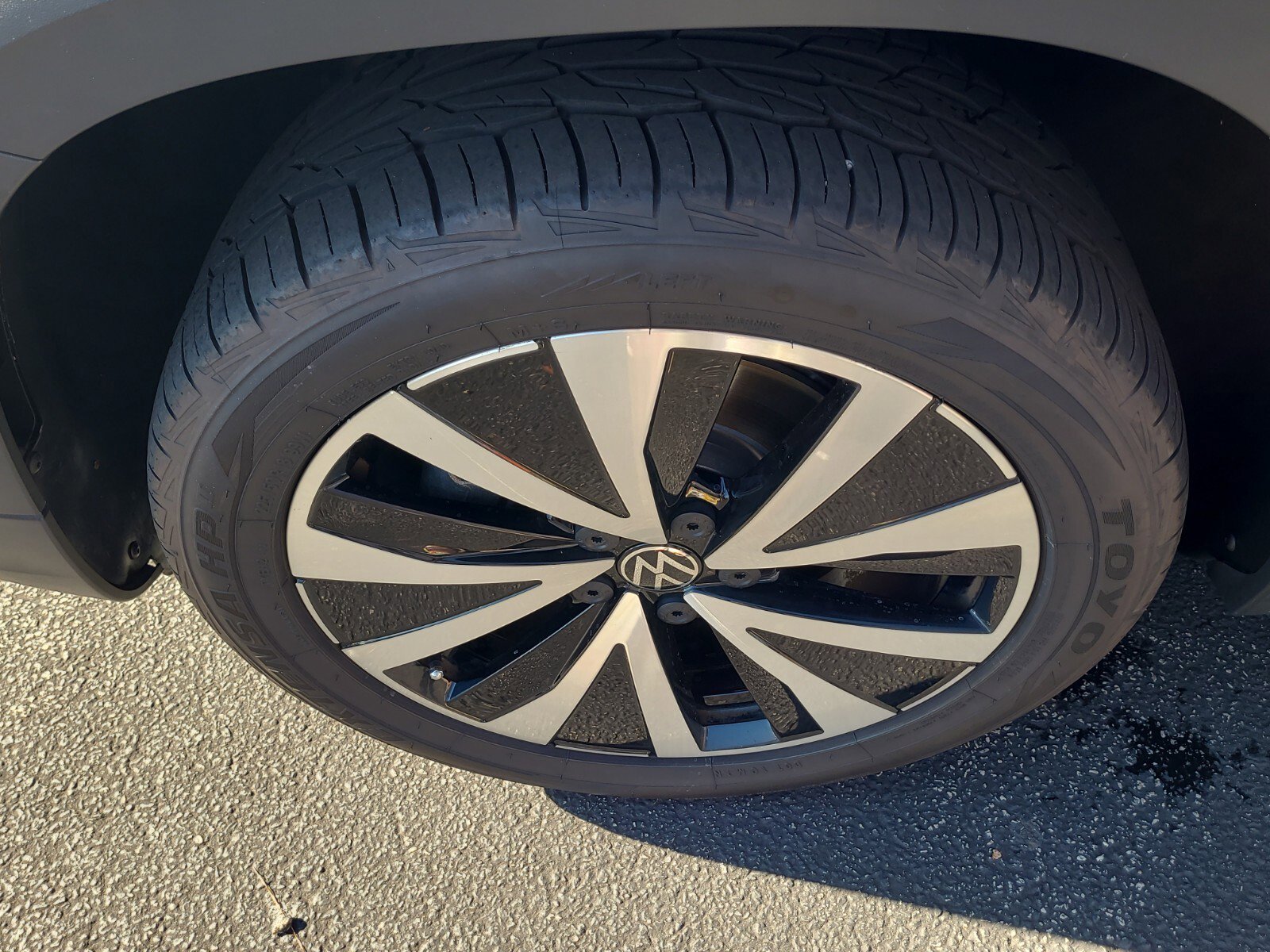 Used 2022 Volkswagen Taos SE image 9