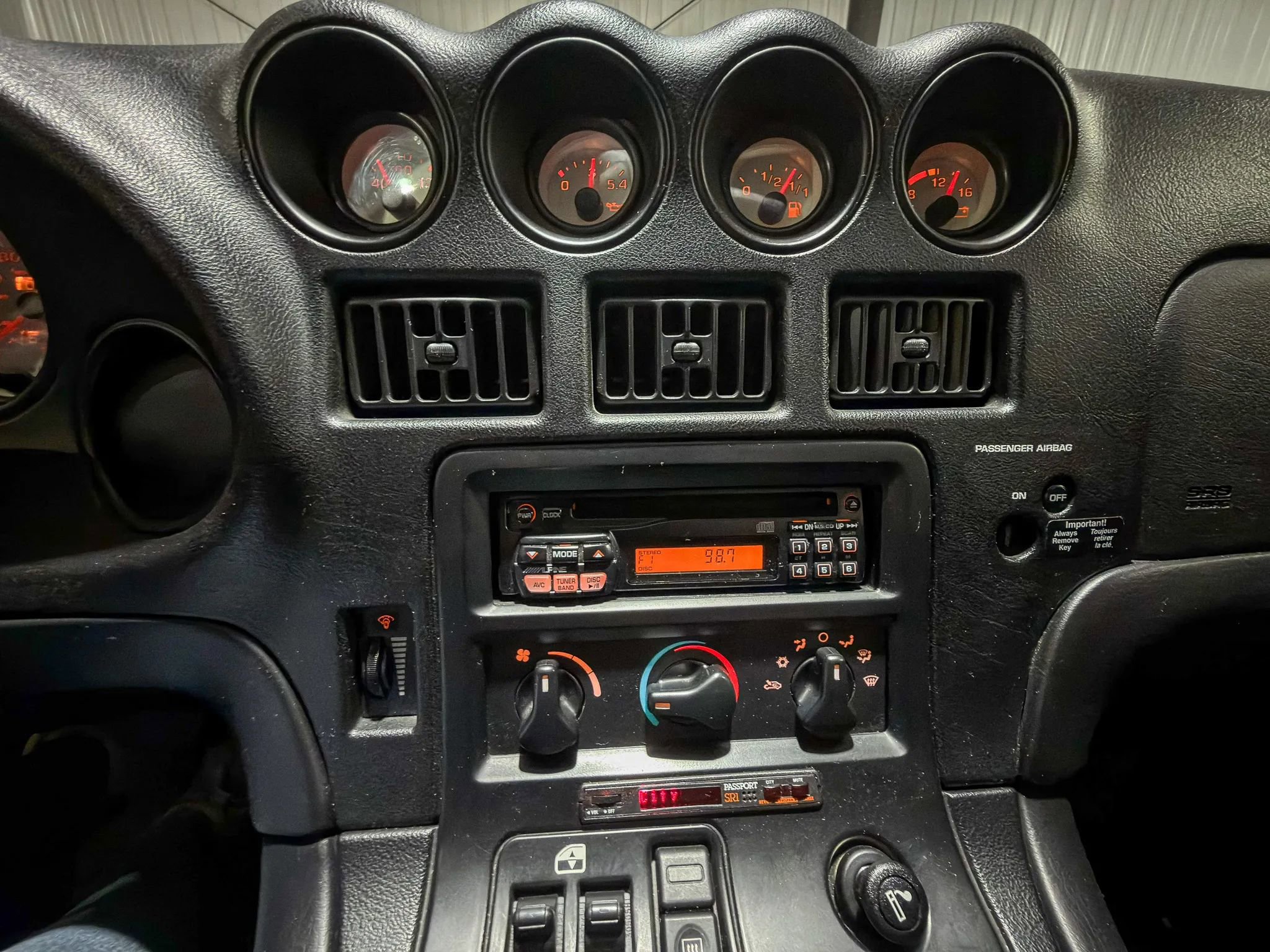 Used 1998 Dodge Viper GTS RWD image 17