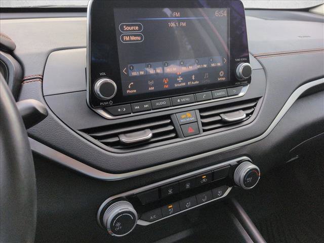 Used 2020 Nissan Altima 2.5 SR FWD image 14