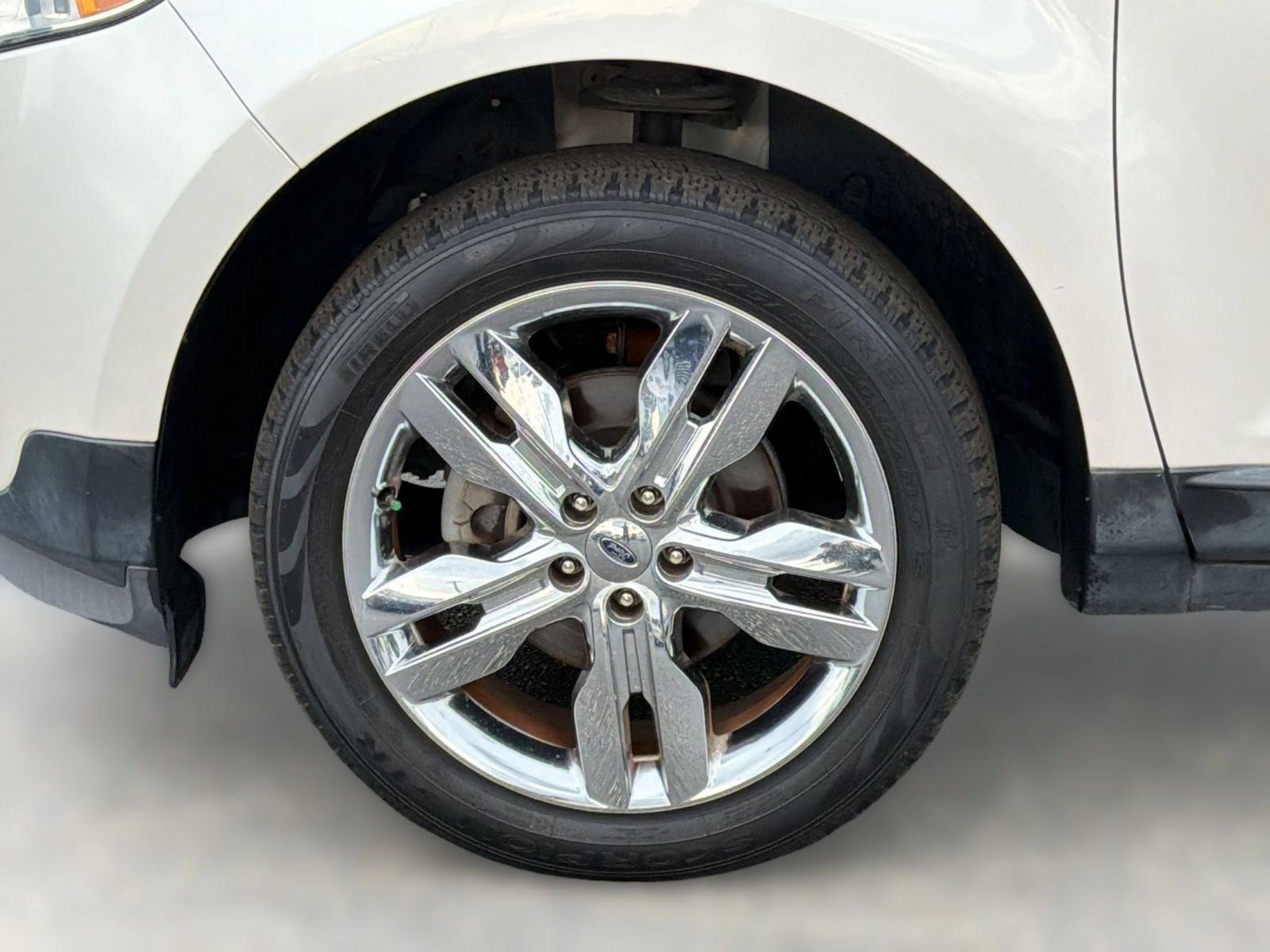 Used 2014 Ford Edge Limited w/ Equipment Group 301A FWD image 12
