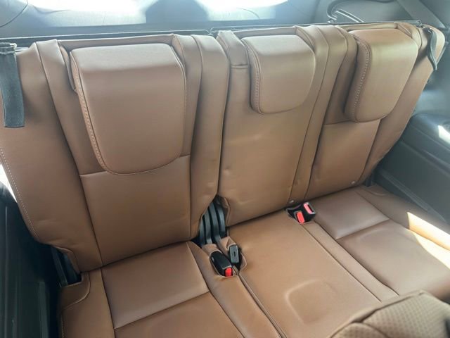 Used 2025 Subaru Ascent Touring AWD/4WD image 32
