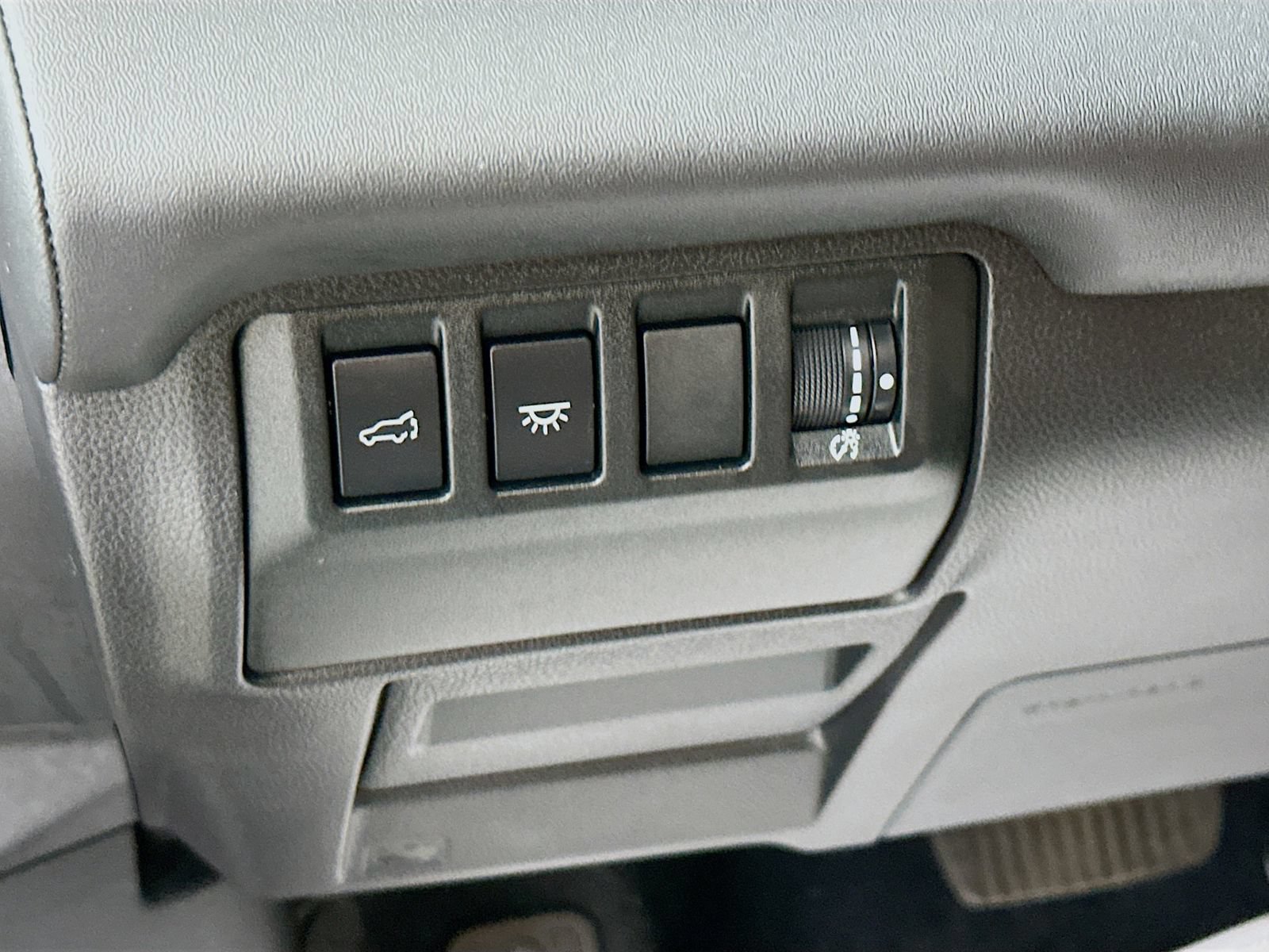 Used 2023 Subaru Ascent Touring AWD/4WD image 11