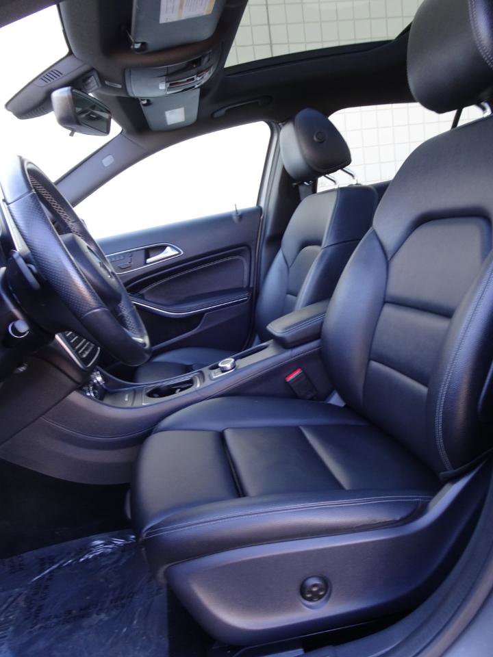 Used 2017 Mercedes-Benz GLA 250 4MATIC image 12