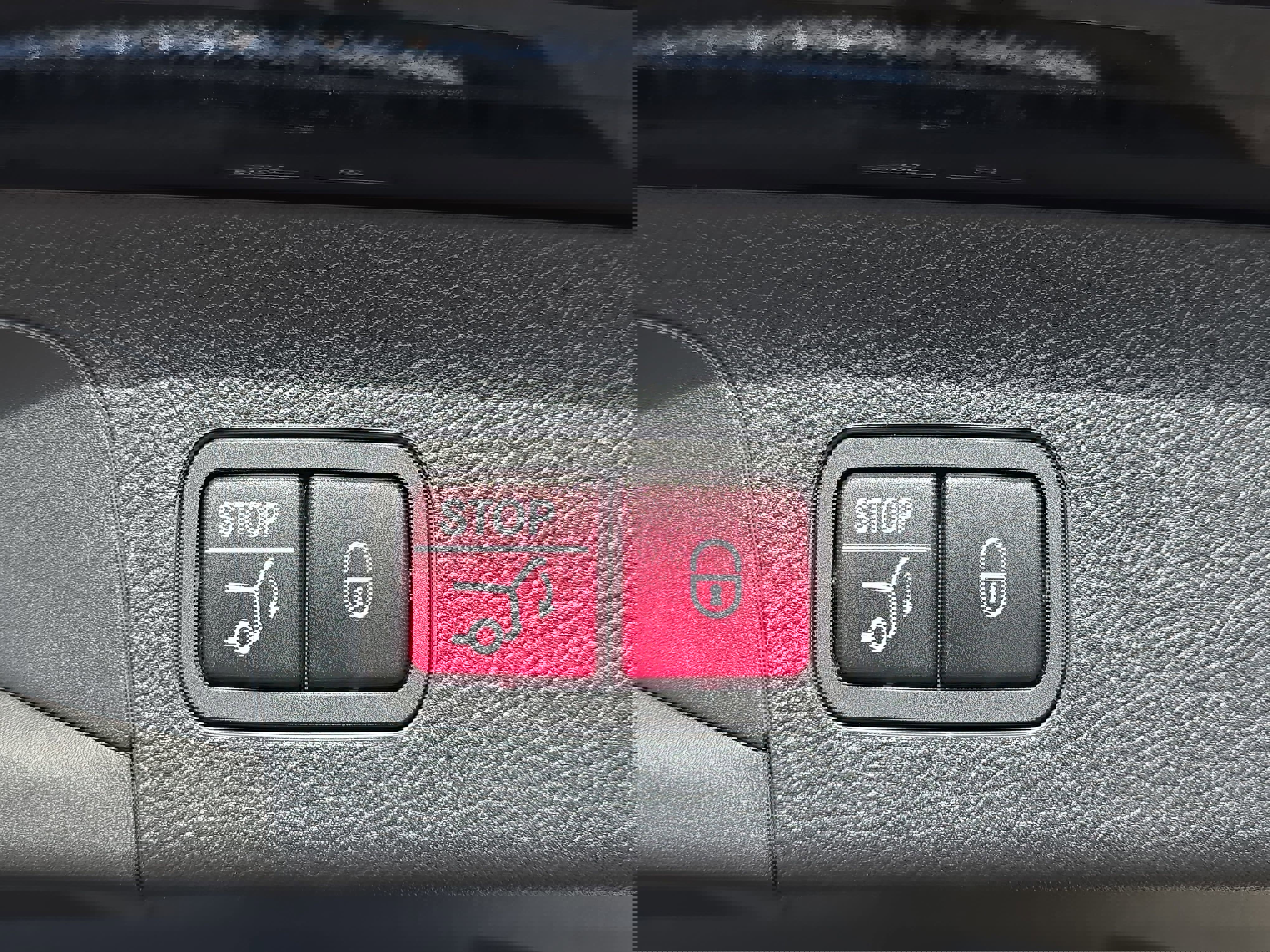 Used 2024 Mercedes-Benz GLS 580 4MATIC image 14