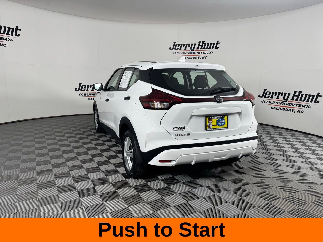 Used 2024 Nissan Kicks S w/ Interior Electronics Package FWD image 9