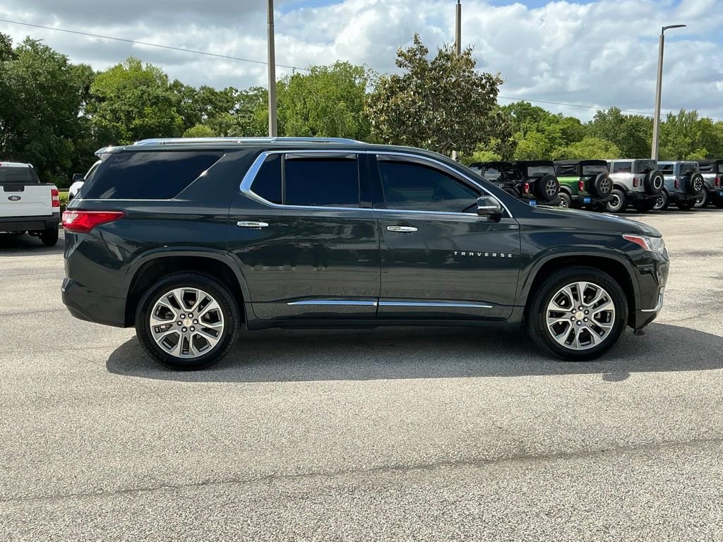 Used 2020 Chevrolet Traverse Premier FWD image 9