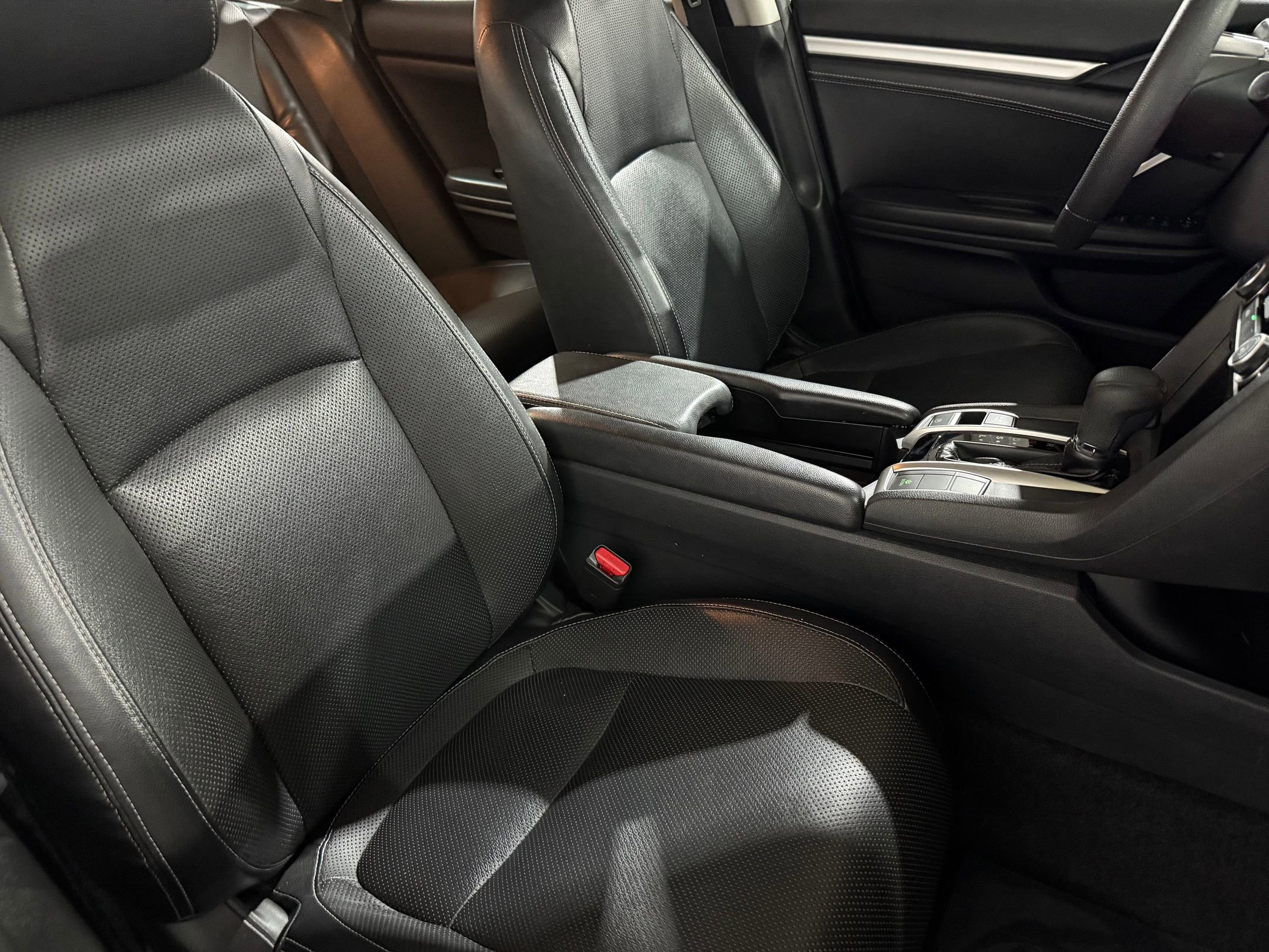 Used 2016 Honda Civic EX image 43