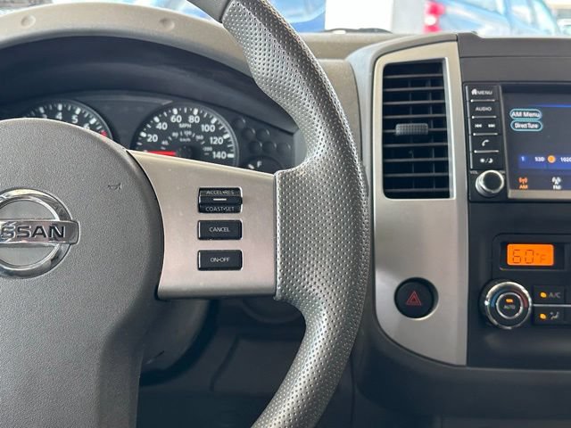 Used 2021 Nissan Frontier SV w/ Midnight Edition Floor Mats AWD/4WD image 10