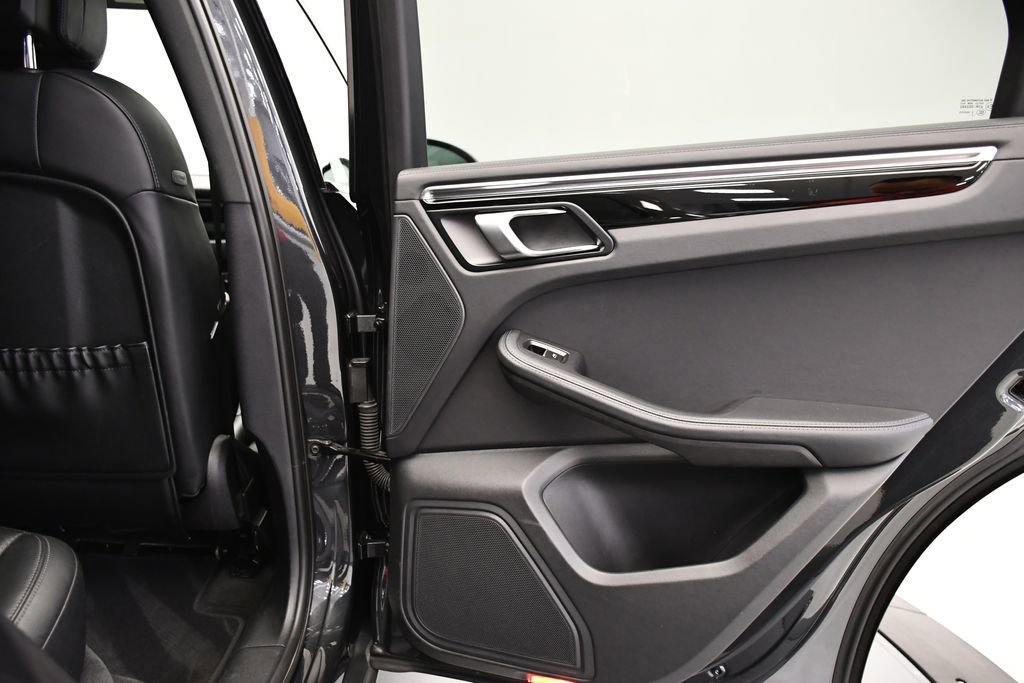 Used 2024 Porsche Macan S image 53
