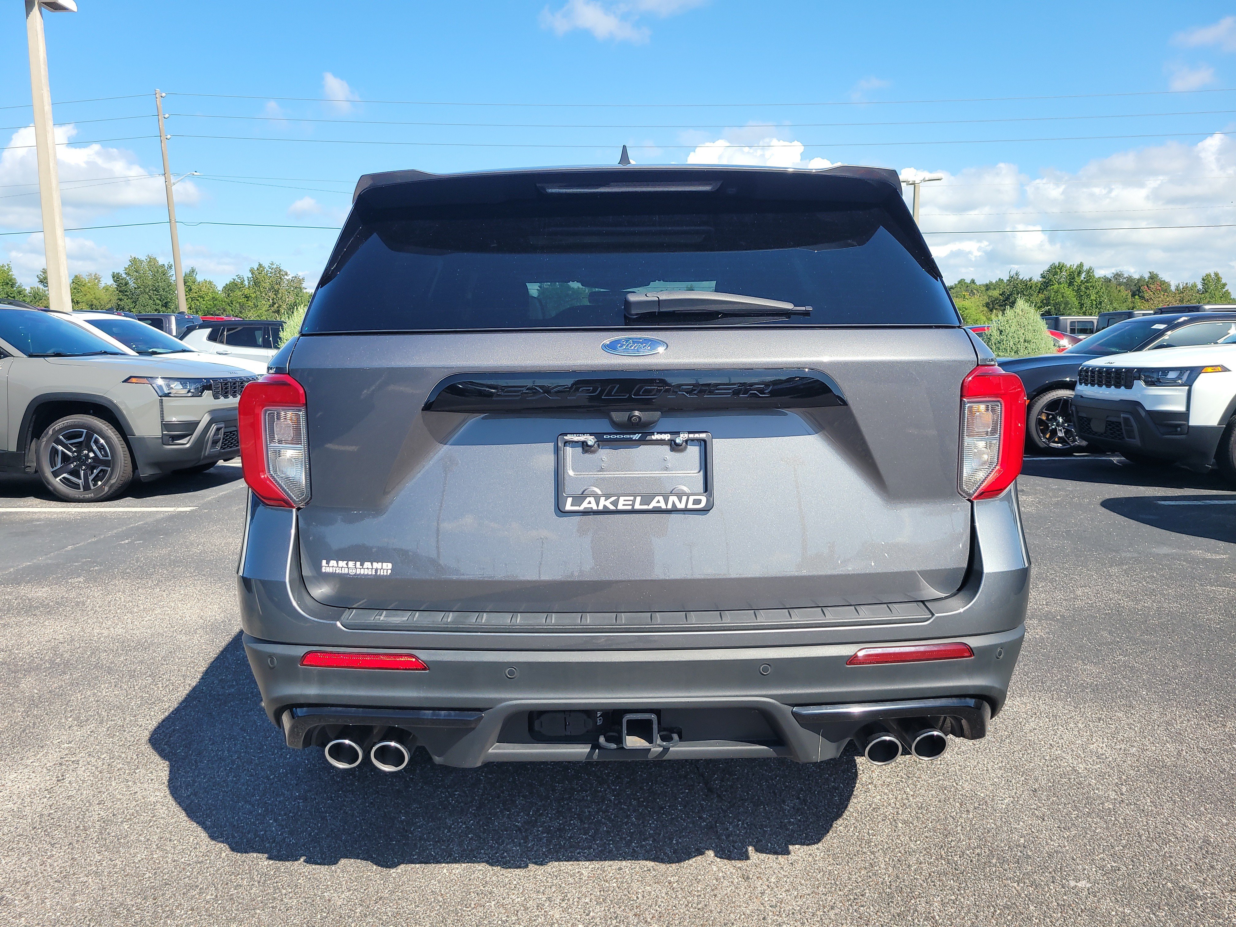 Used 2024 Ford Explorer ST w/ Equipment Group 401A AWD/4WD image 5