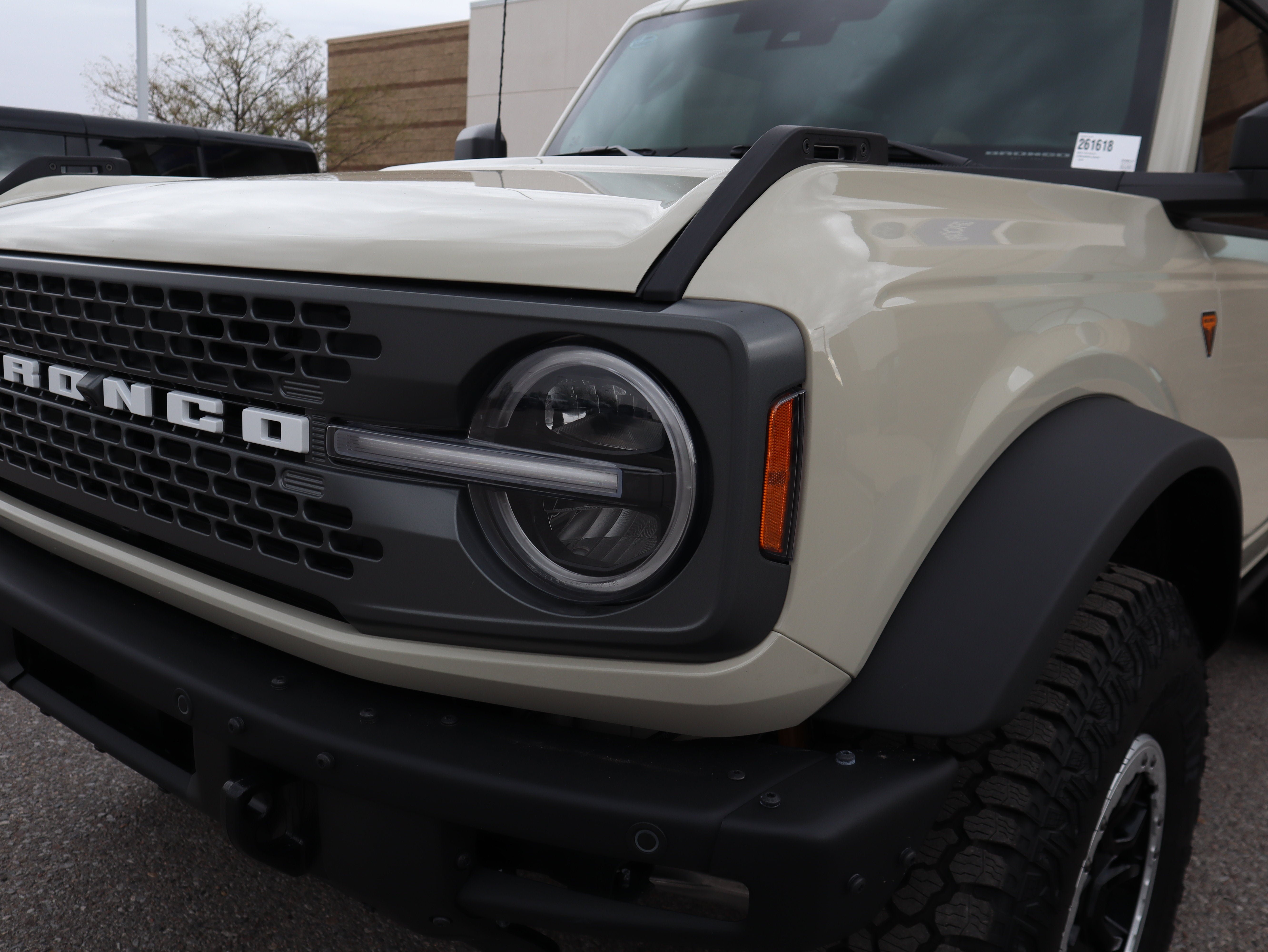 New 2026 Ford Bronco Badlands AWD/4WD image 14