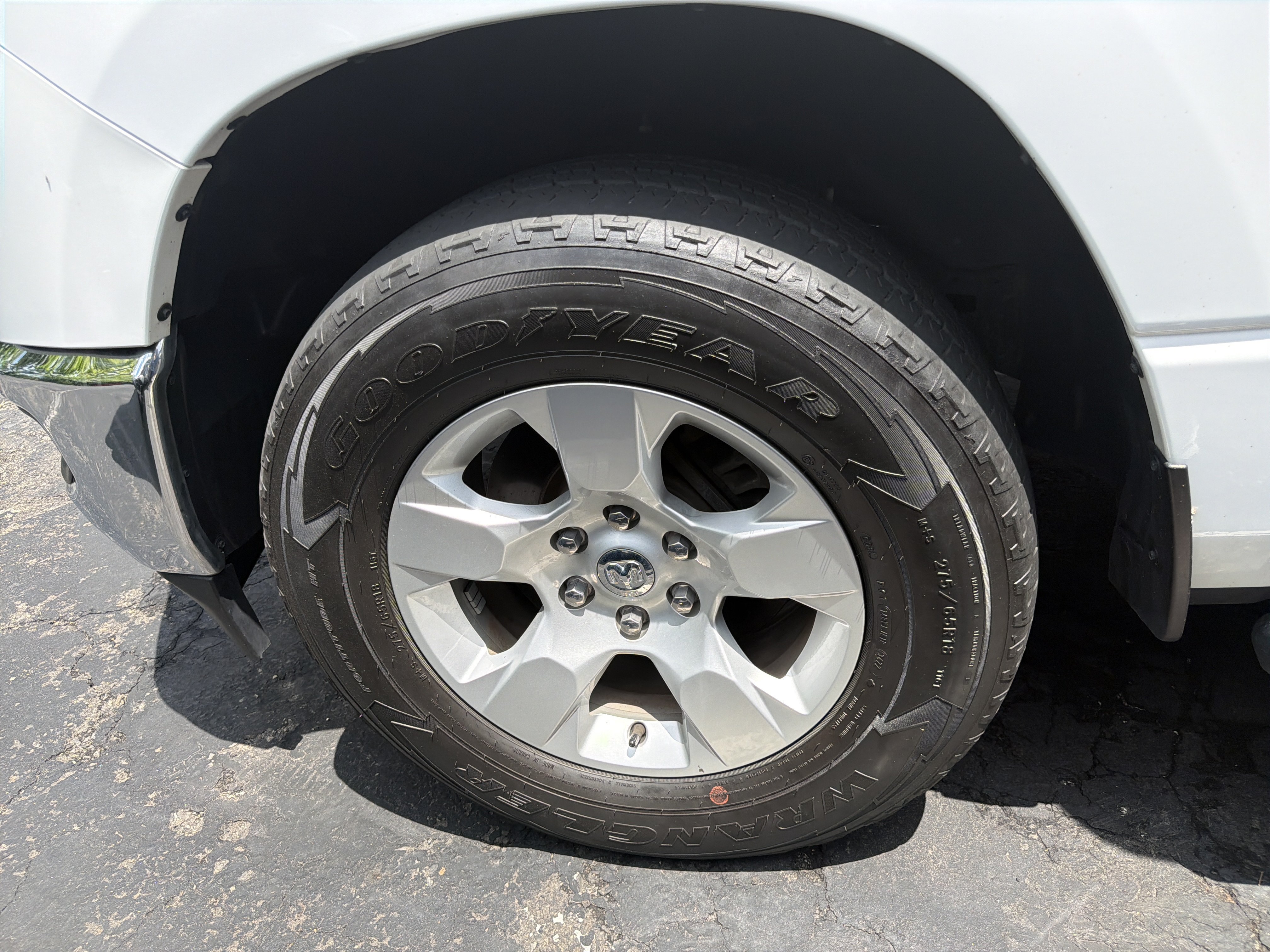 Used 2022 RAM 1500 Big Horn AWD/4WD image 38