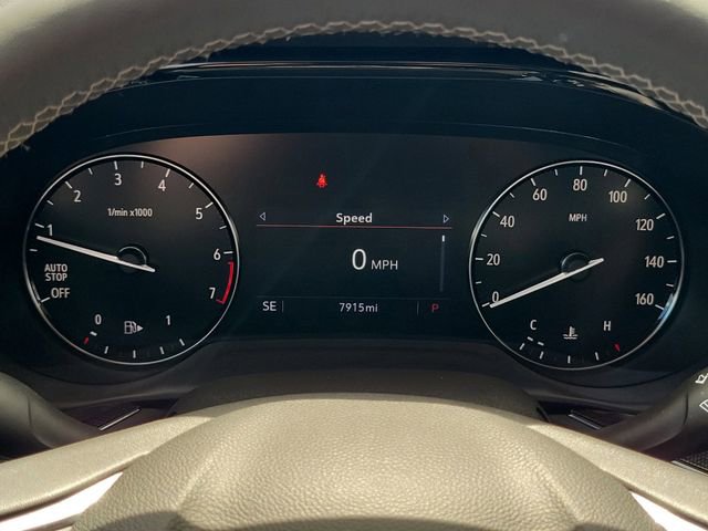 Used 2022 Buick Envision Preferred FWD image 20